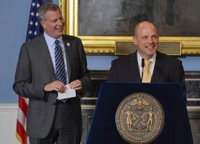 UFT President Michael Mulgrew (right) with Mayor Bill de Blasio